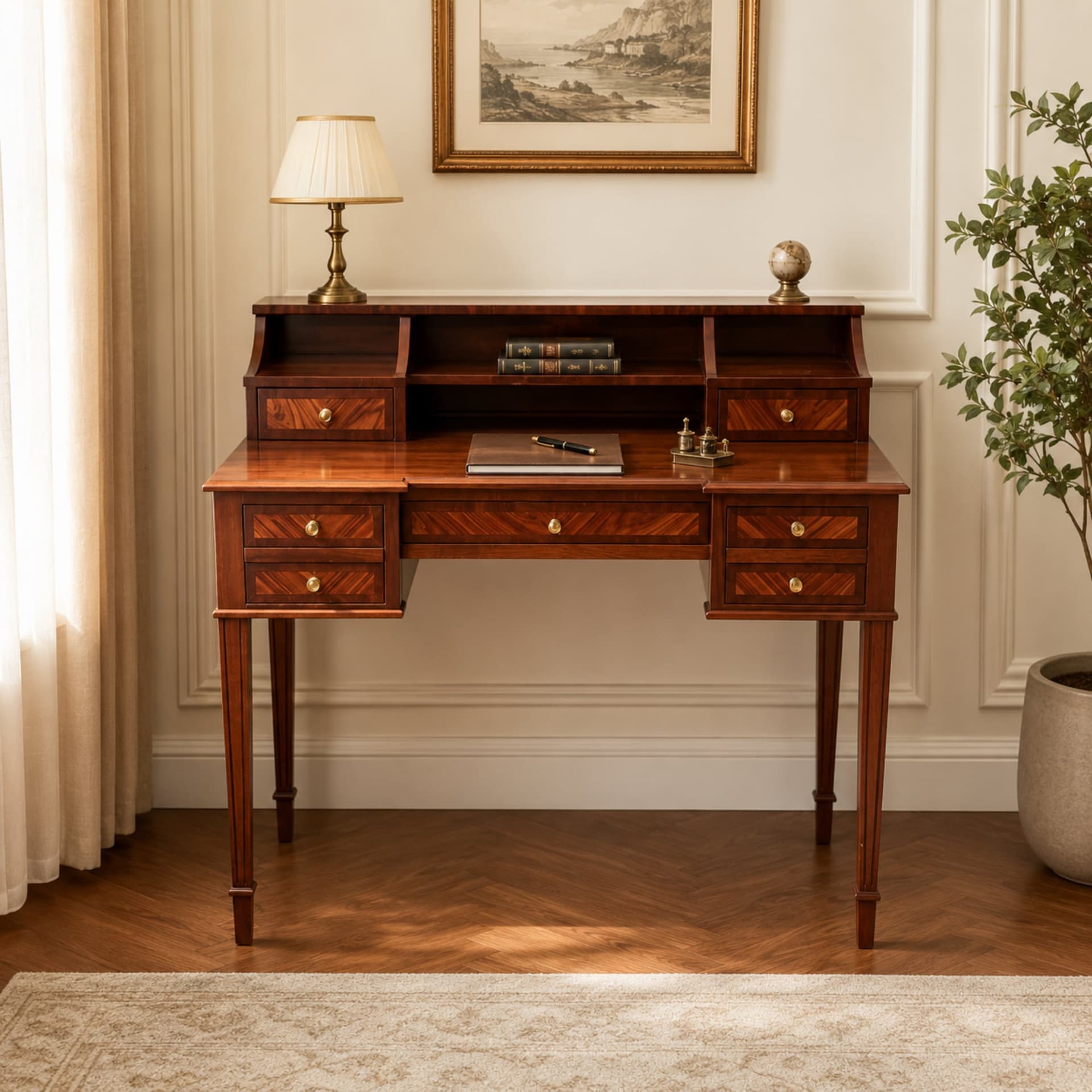 Bureau à gradin d'inspiration néoclassique, création AZ Ameublement, présenté dans un intérieur